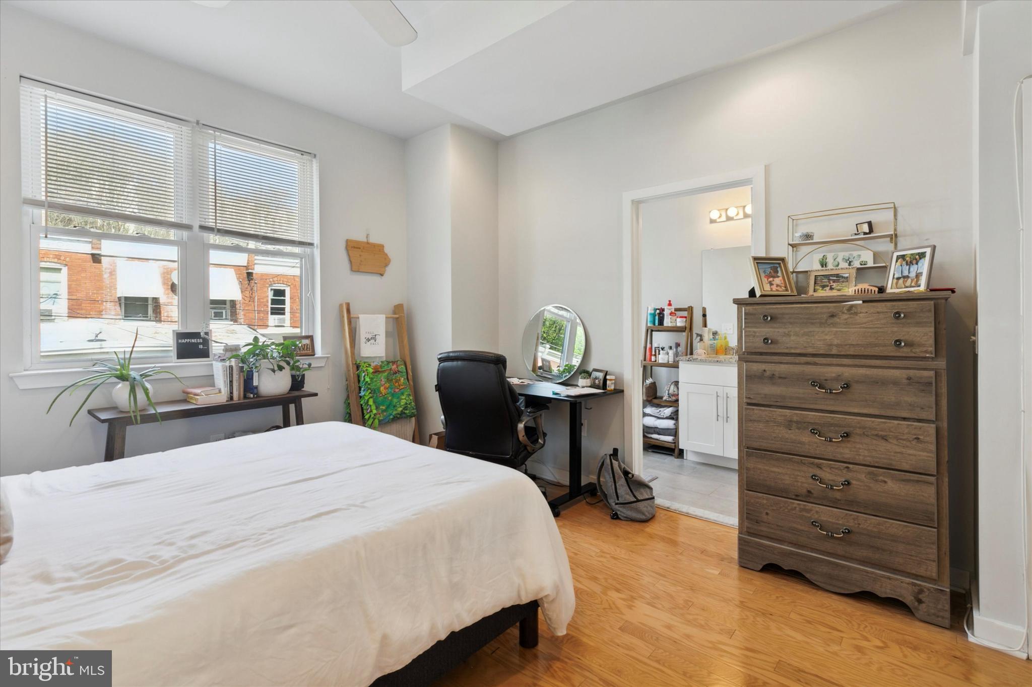 MANAYUNK - Residential Lease