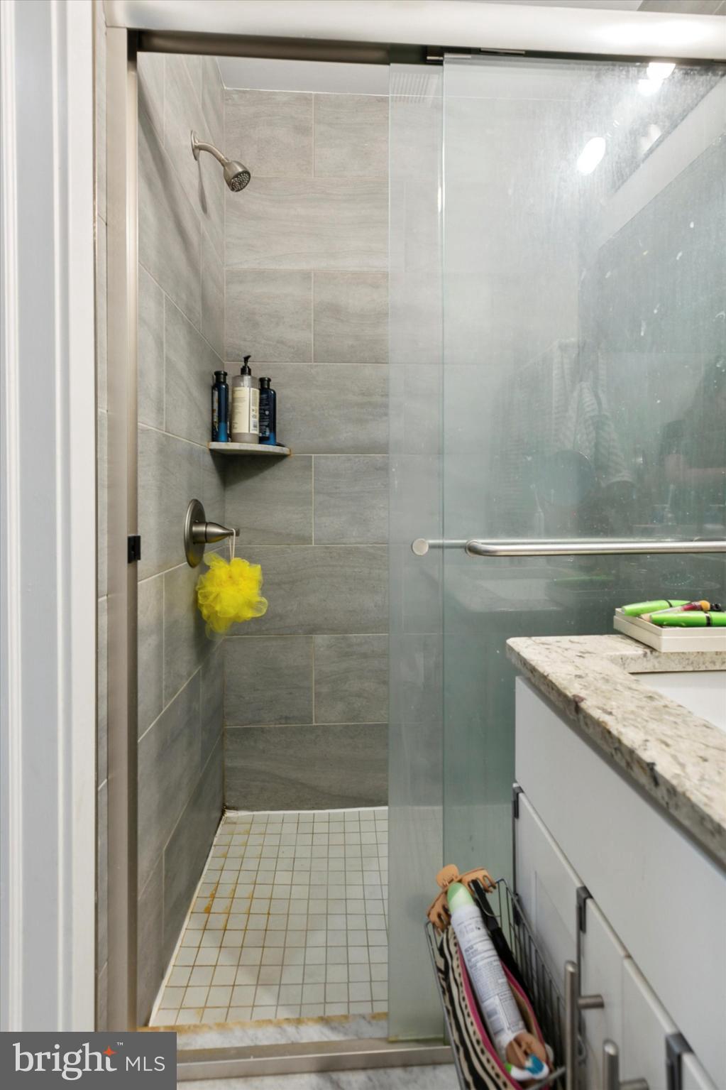 MANAYUNK - Residential Lease