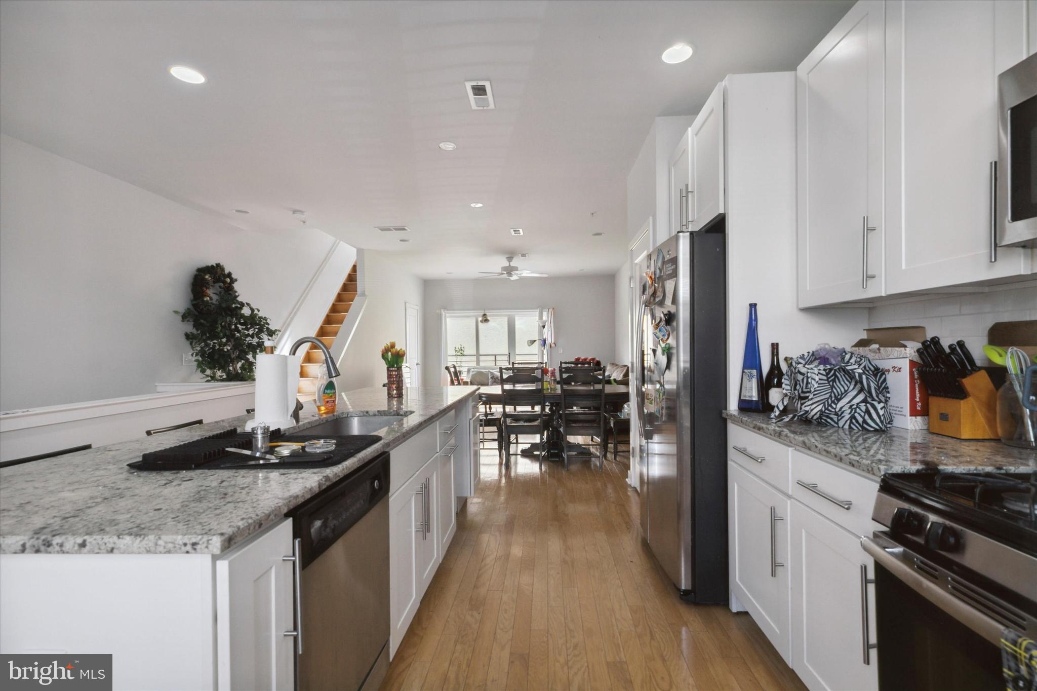 MANAYUNK - Residential Lease