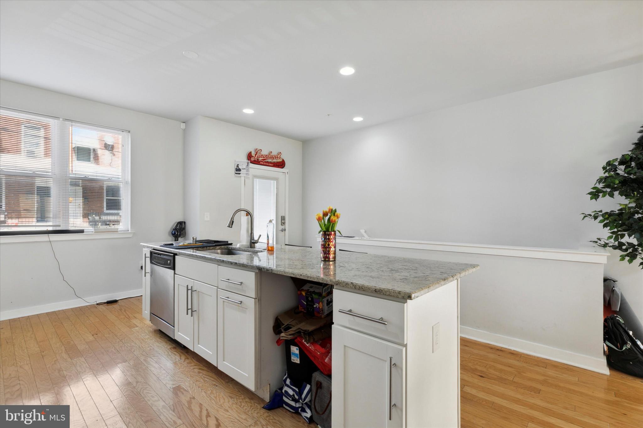 MANAYUNK - Residential Lease