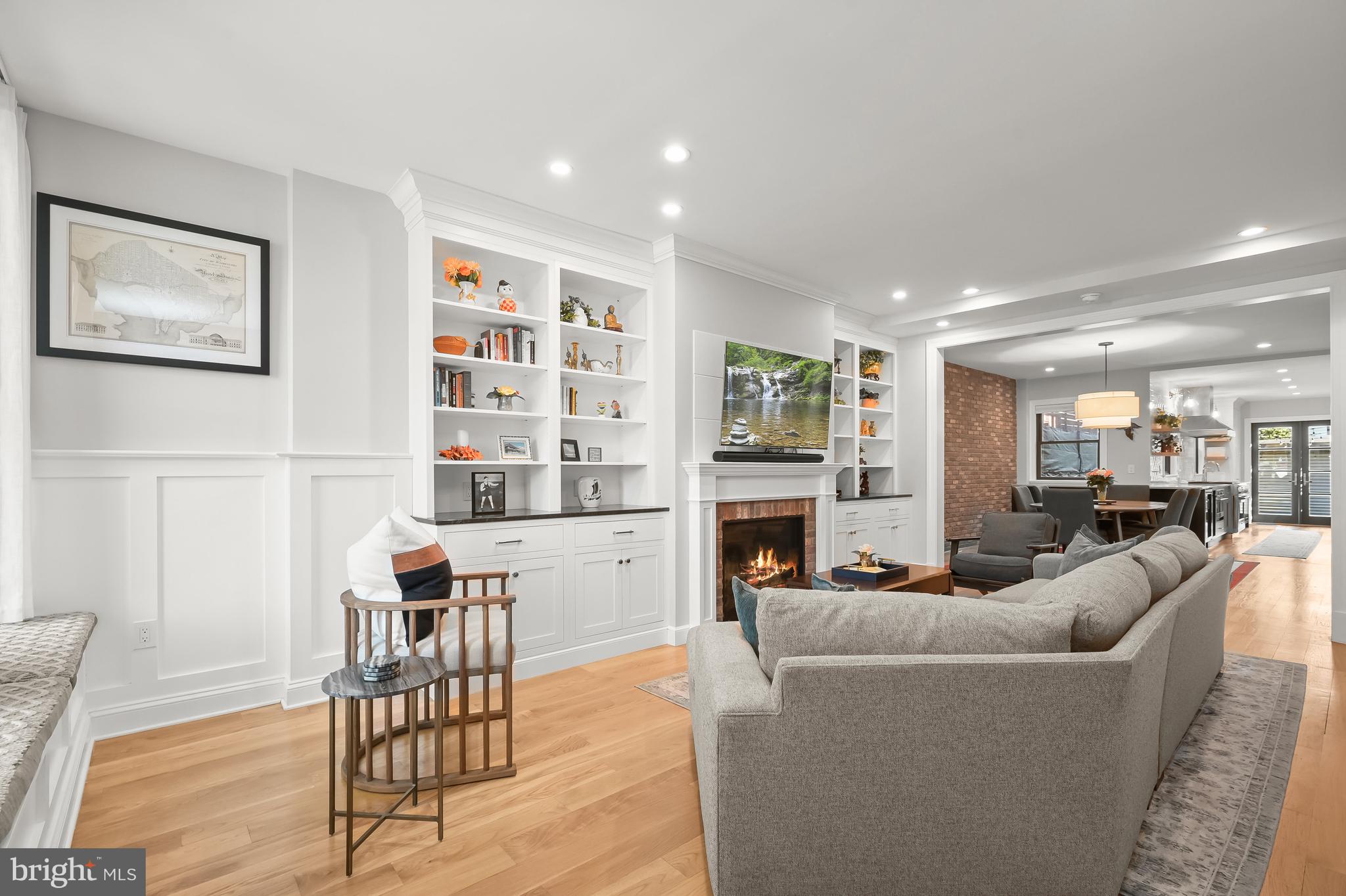 1733 11TH STREET NW