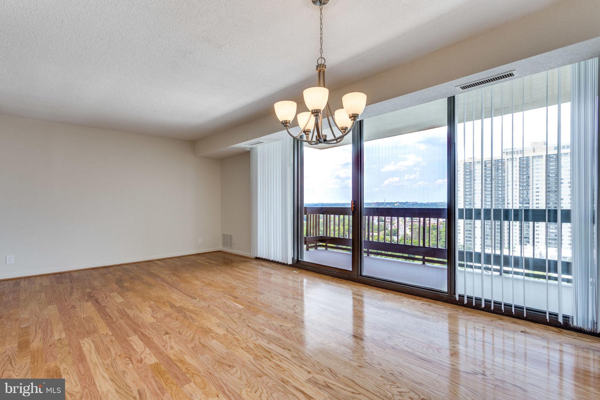 SKYLINE SQUARE CONDO - Residential Lease