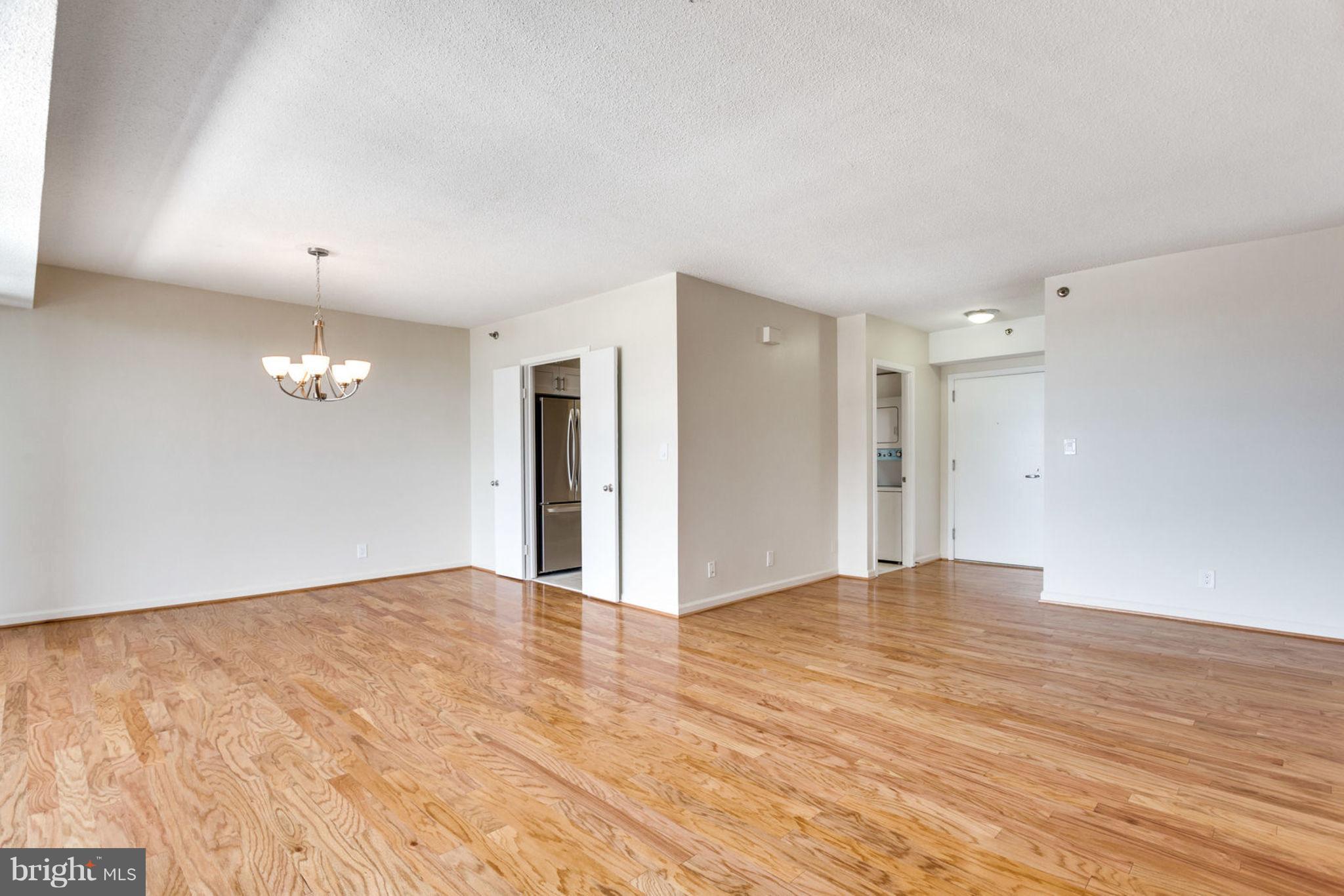 SKYLINE SQUARE CONDO - Residential Lease