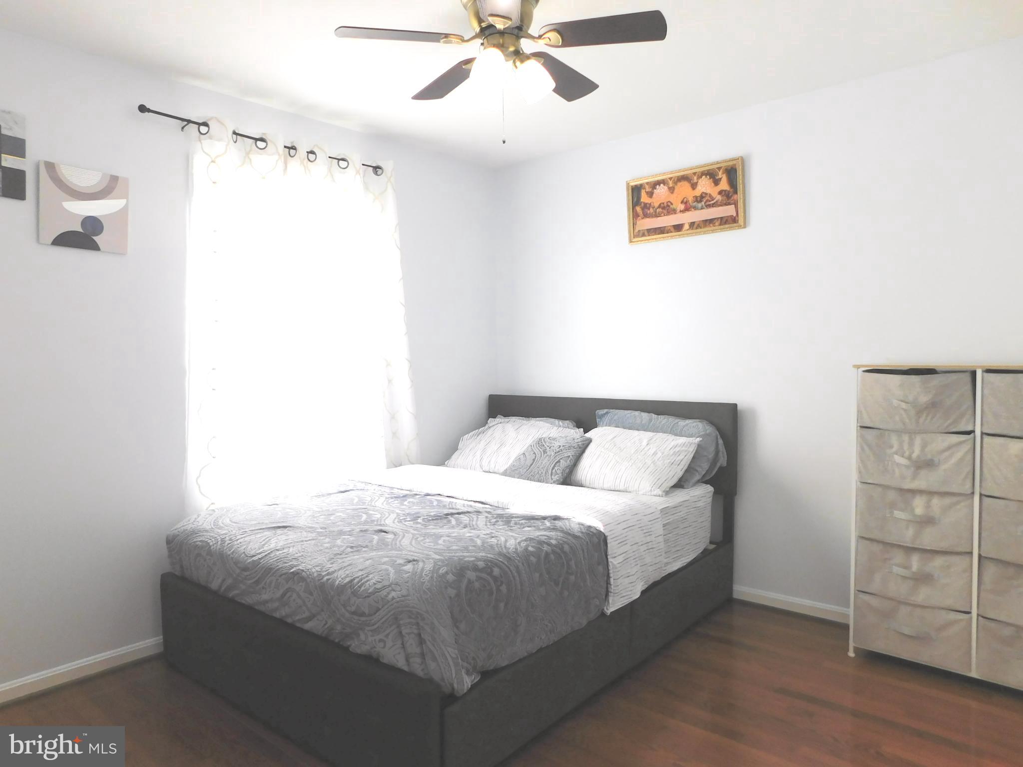 MEADOWBROOK - Residential