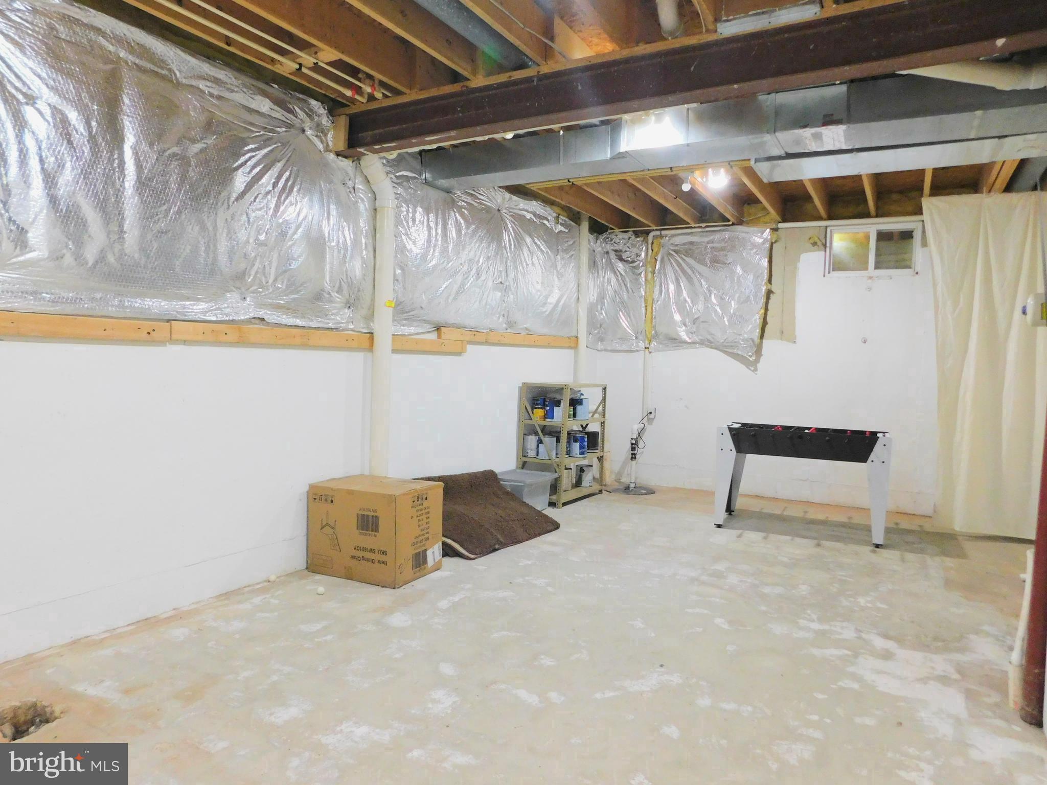 MEADOWBROOK - Residential