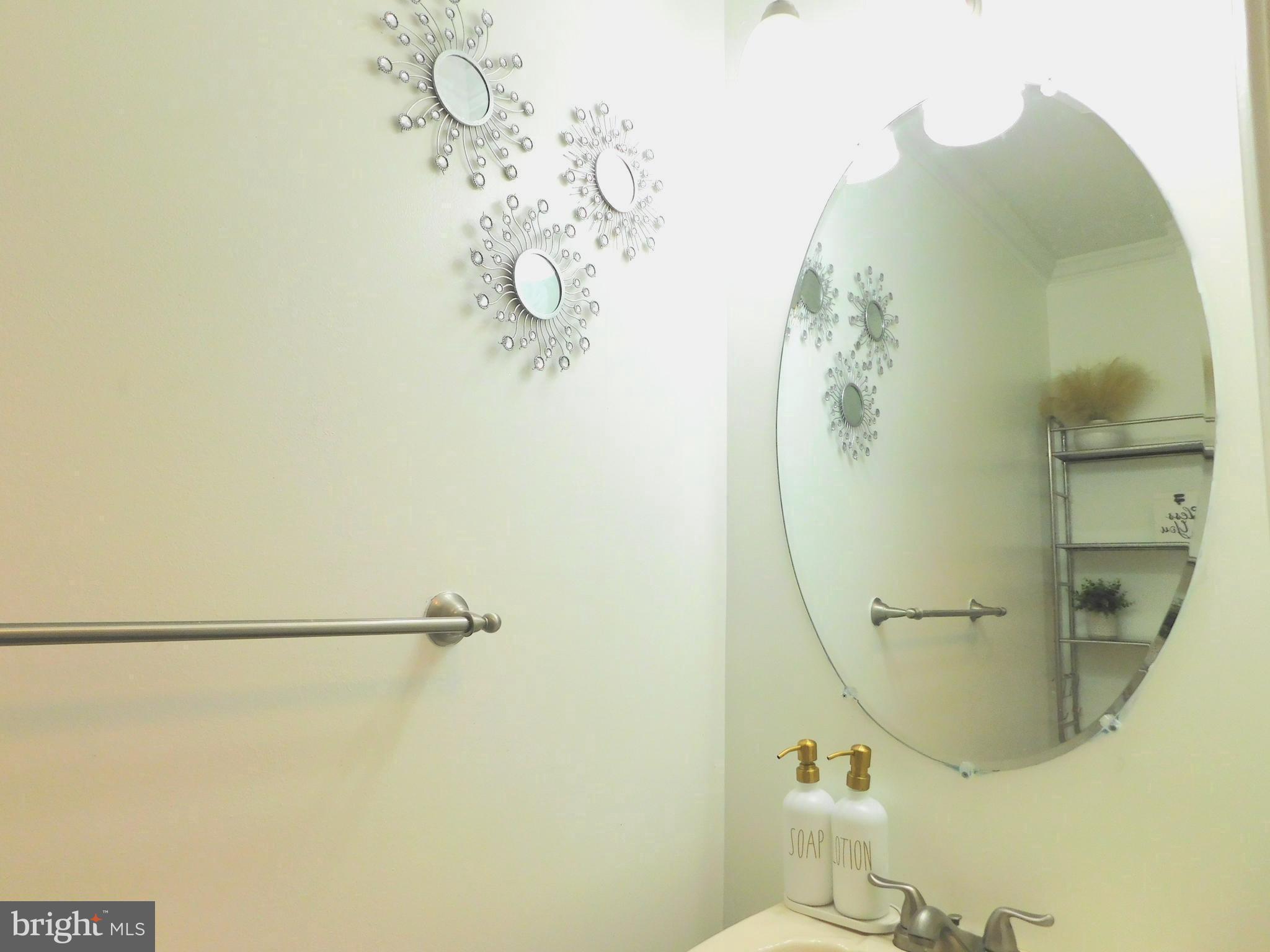 MEADOWBROOK - Residential