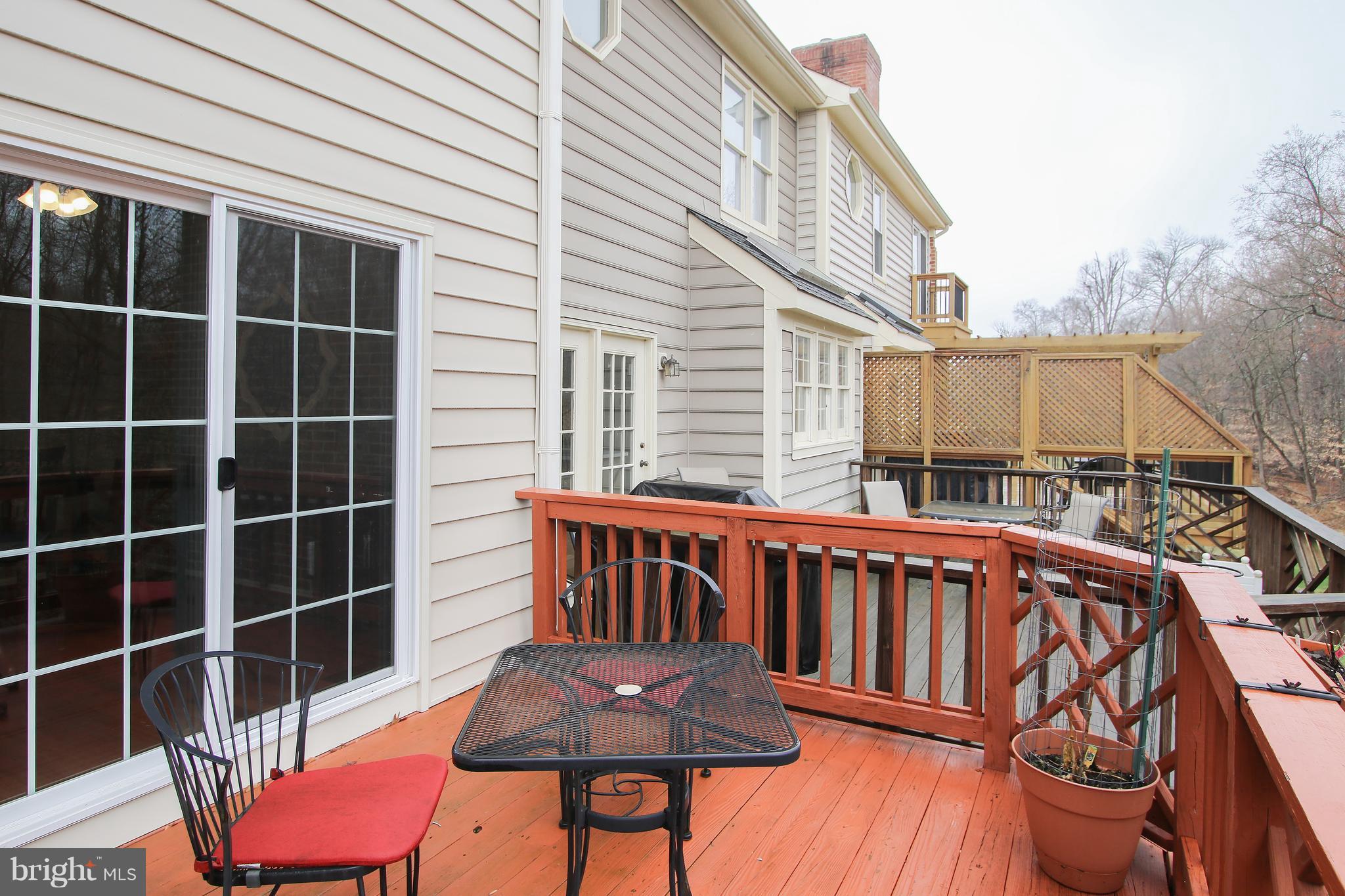 POTOMAC LAKES - Residential