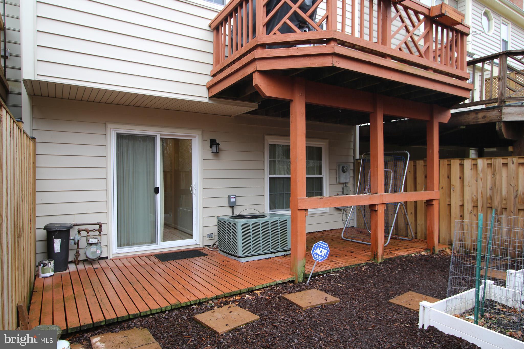 POTOMAC LAKES - Residential