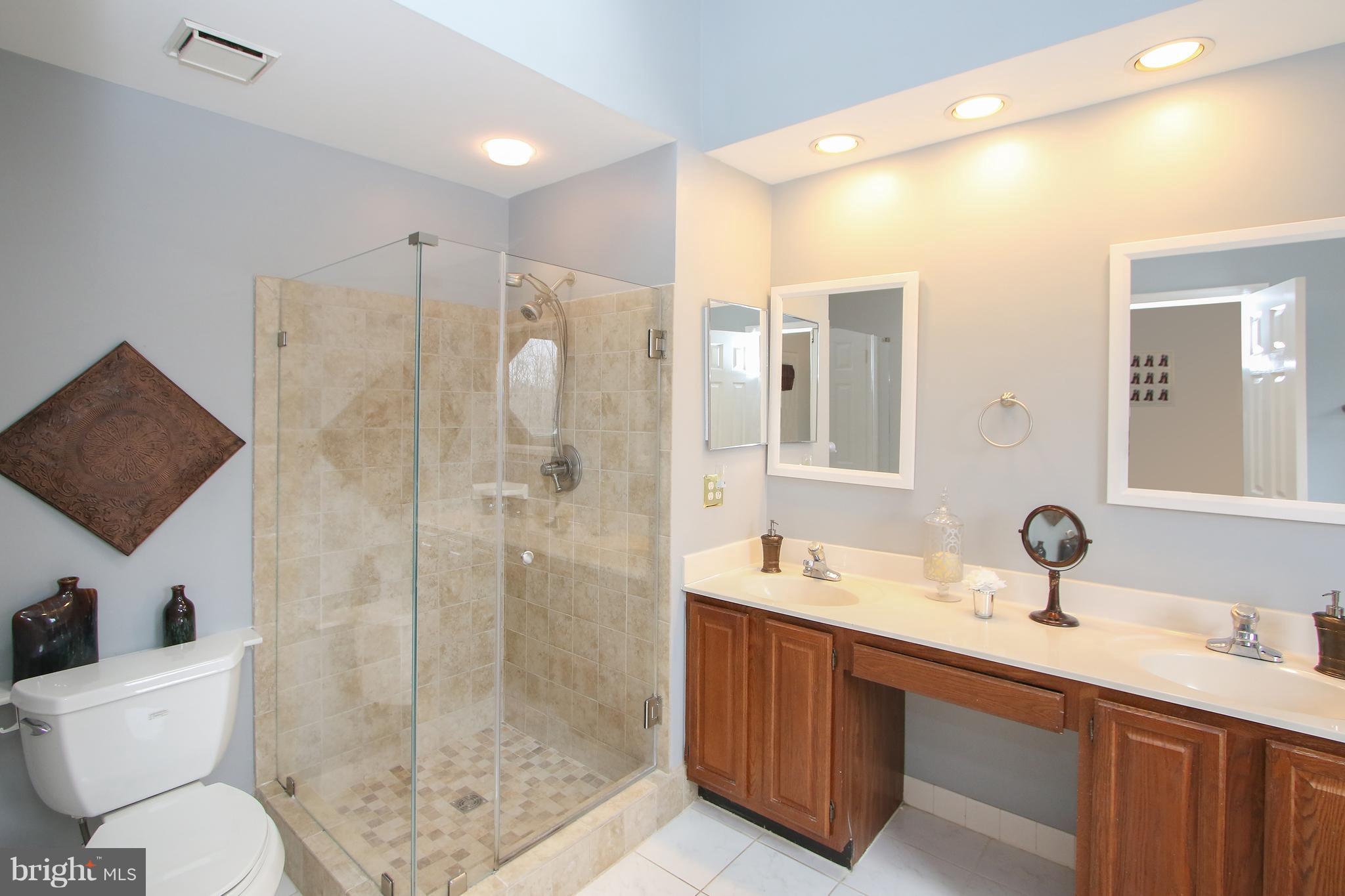 POTOMAC LAKES - Residential