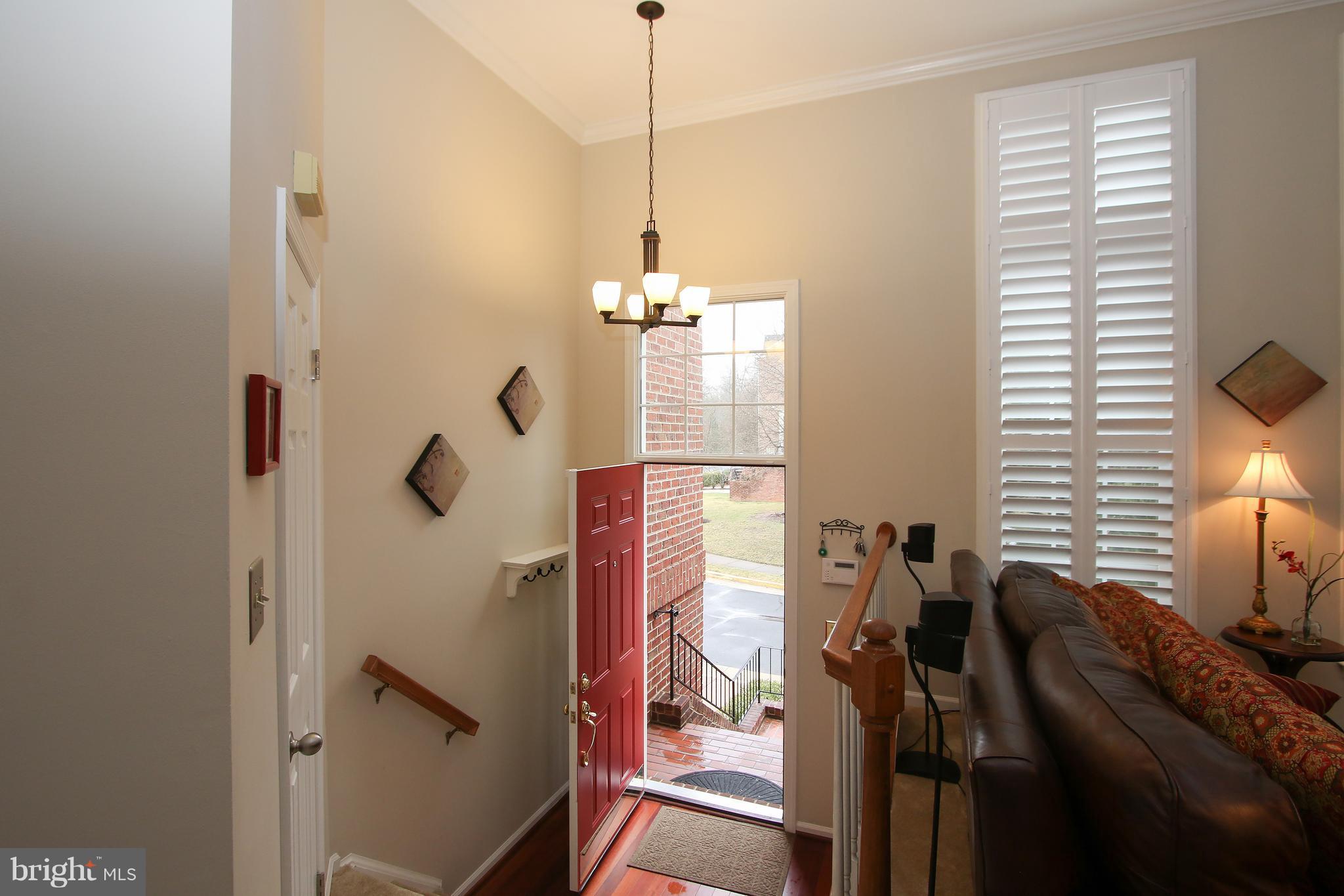 POTOMAC LAKES - Residential