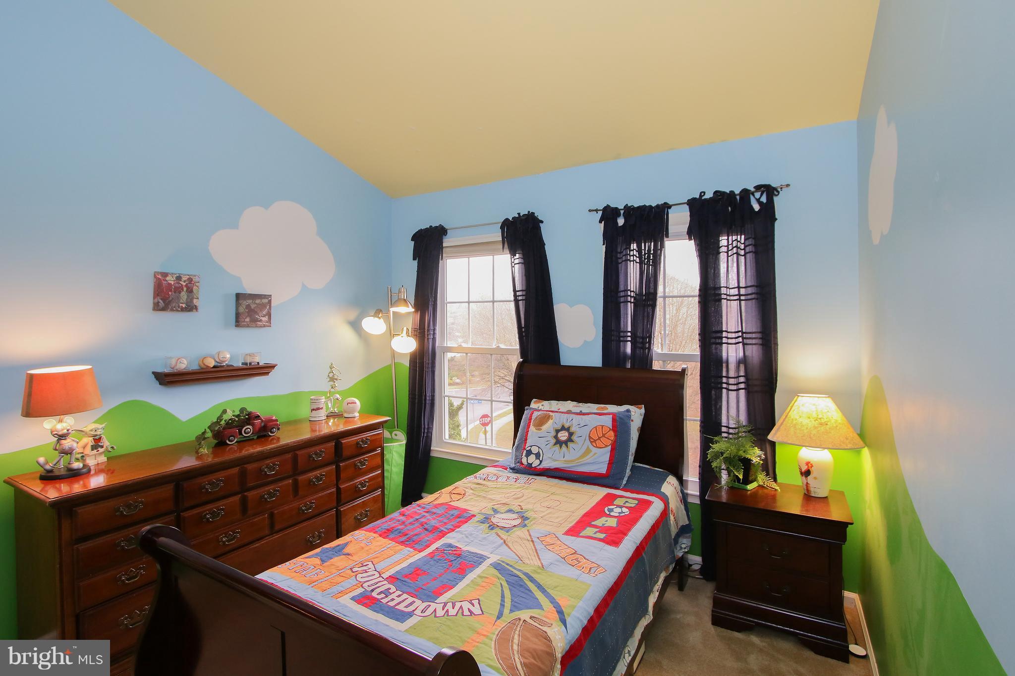 POTOMAC LAKES - Residential