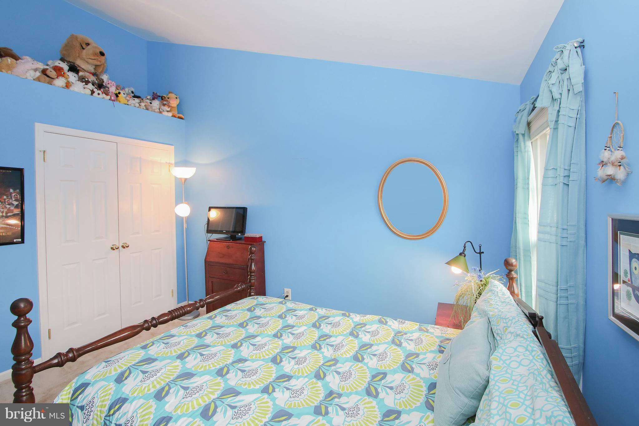 POTOMAC LAKES - Residential