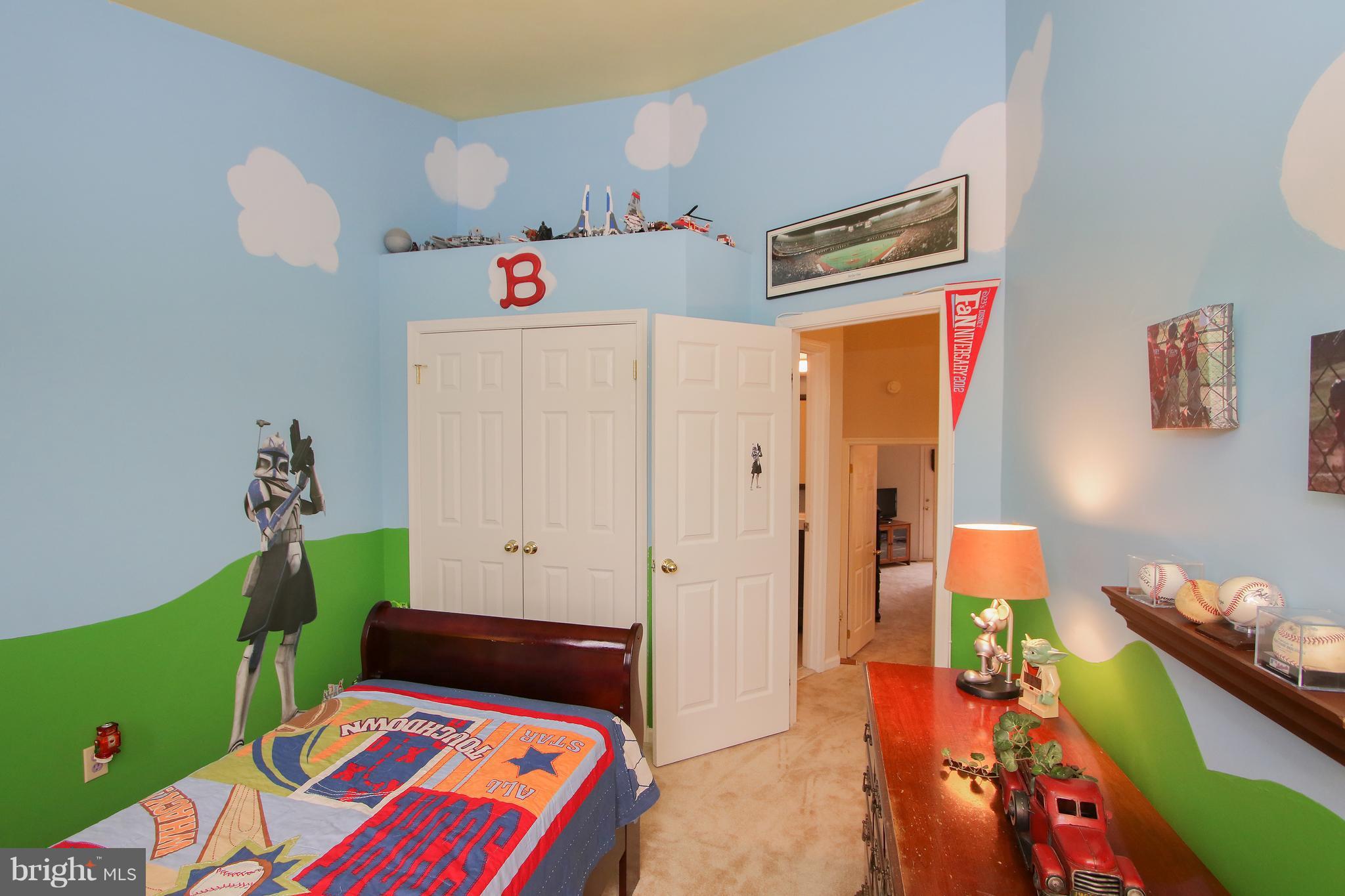 POTOMAC LAKES - Residential