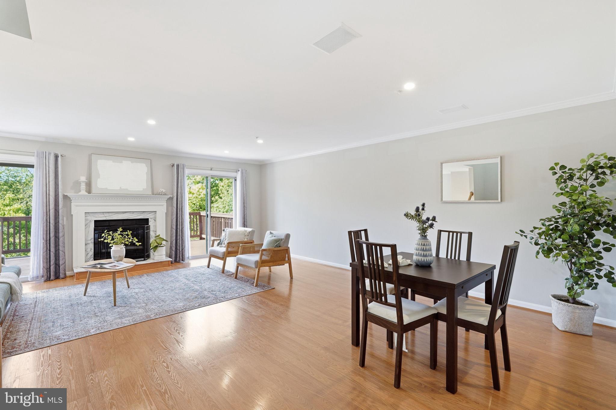 SPRING RIDGE - Residential