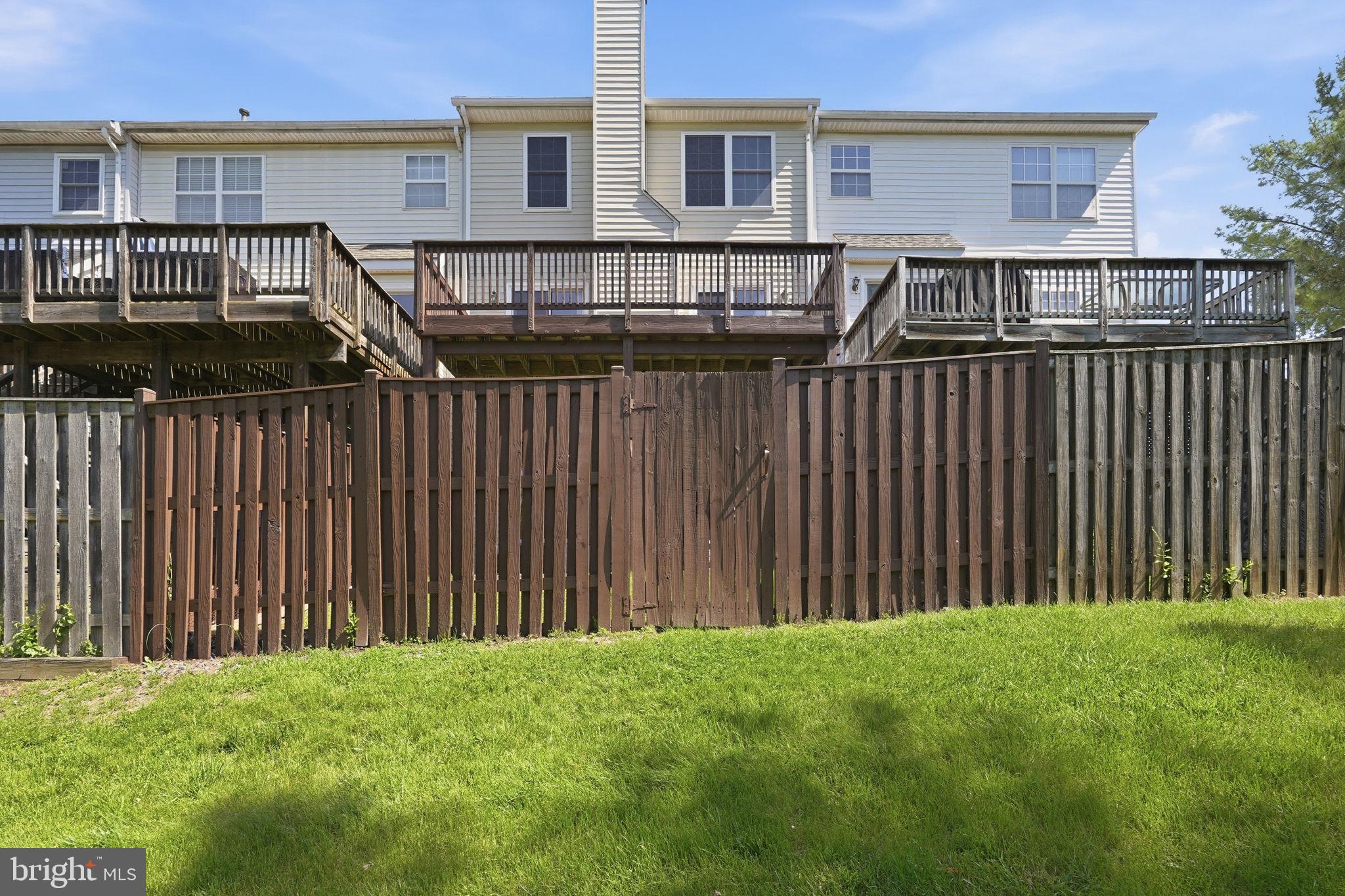 SPRING RIDGE - Residential