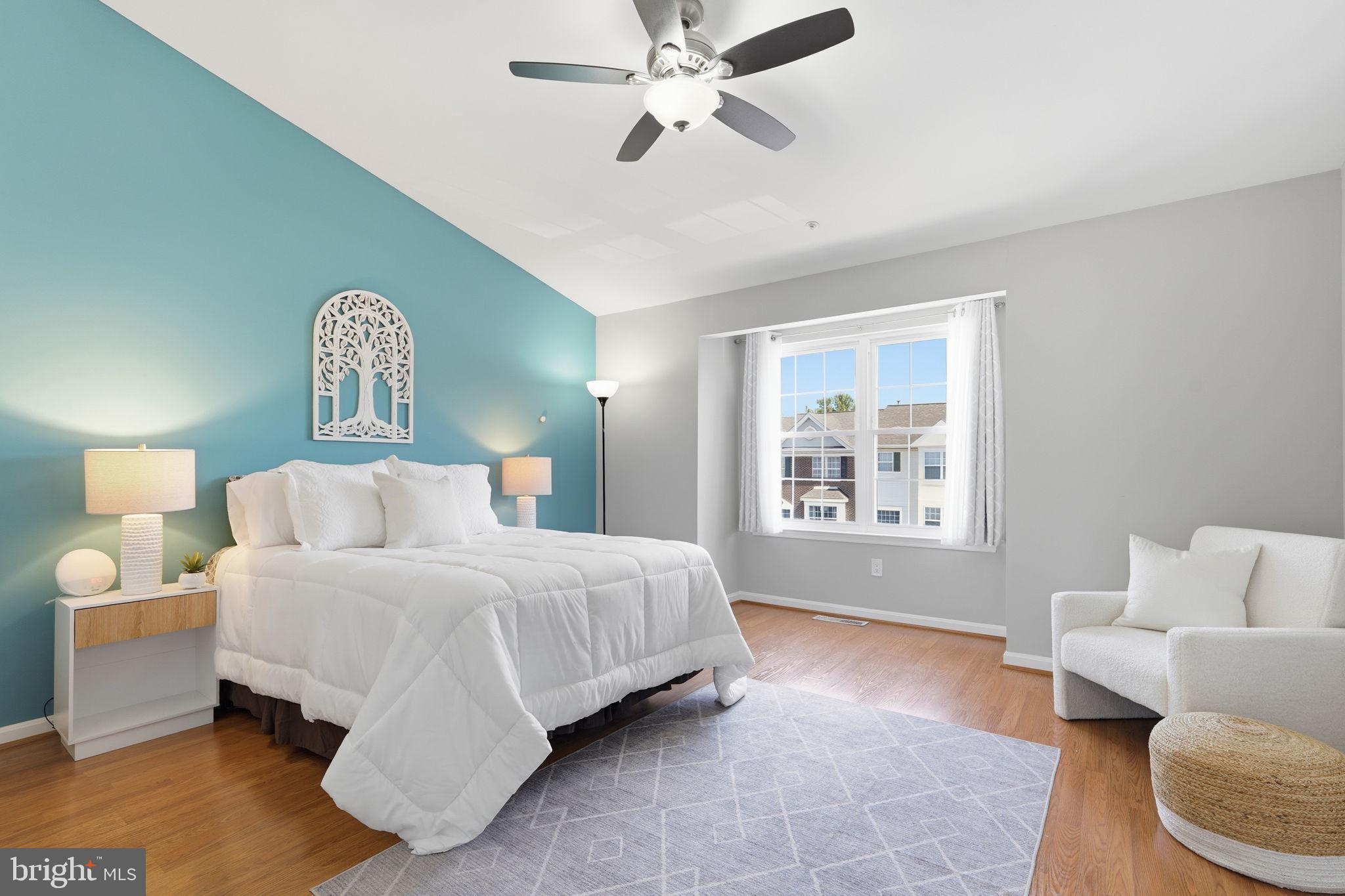 SPRING RIDGE - Residential