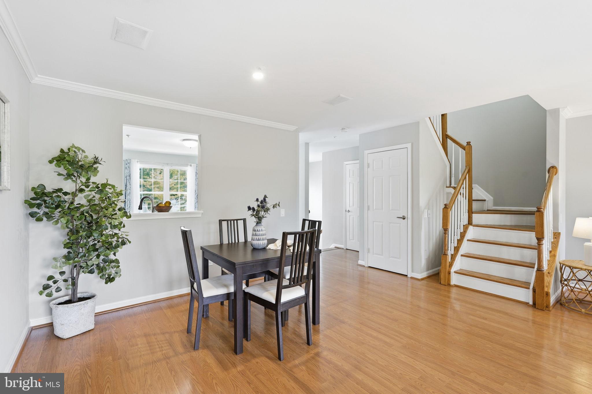 SPRING RIDGE - Residential