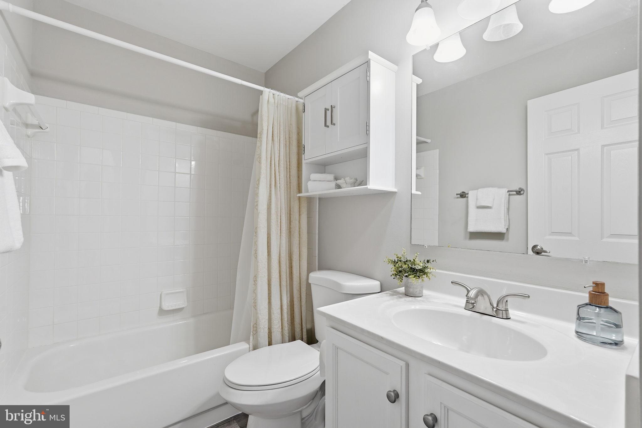 SPRING RIDGE - Residential