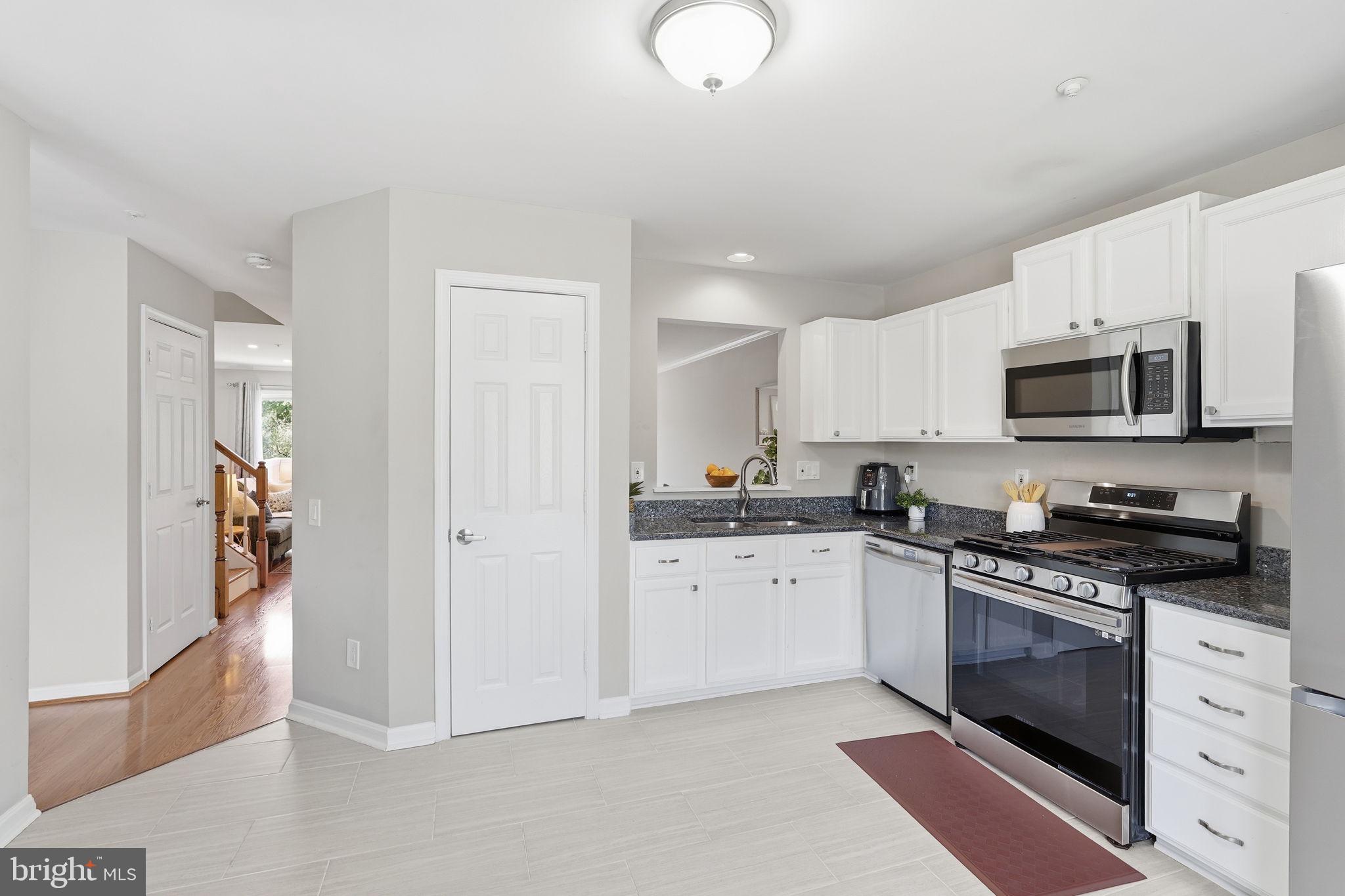 SPRING RIDGE - Residential