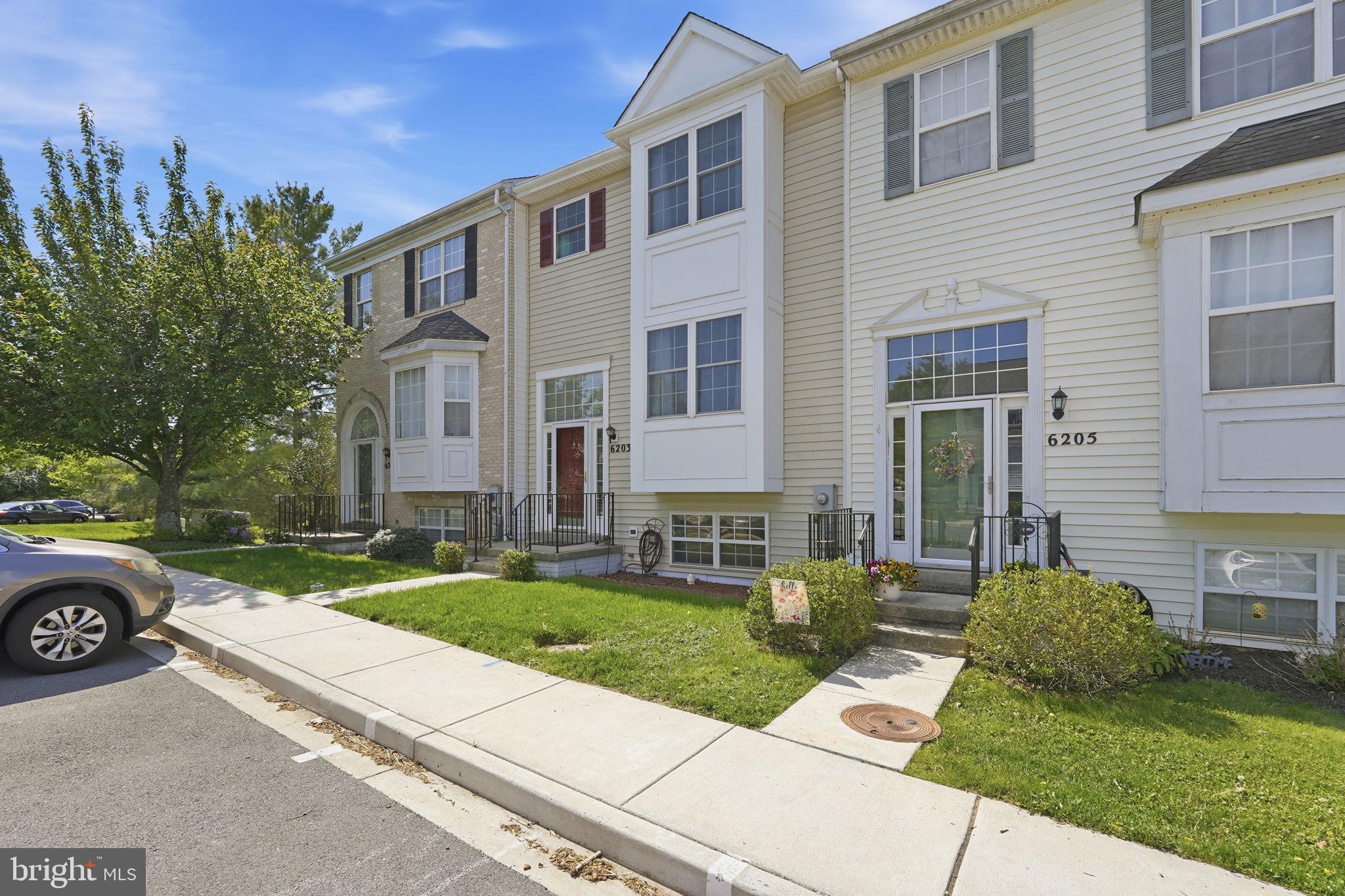 SPRING RIDGE - Residential