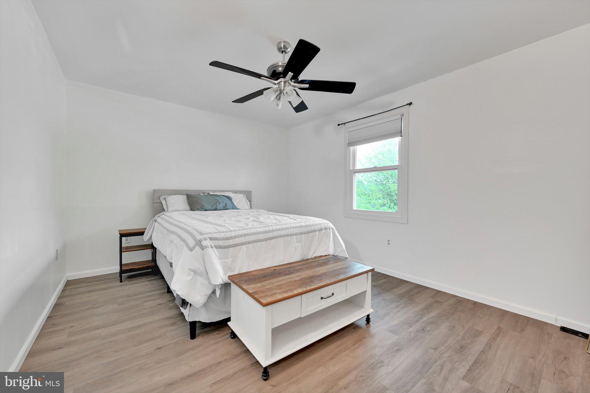 OLD HOMESTEAD VILLAGE - Residential