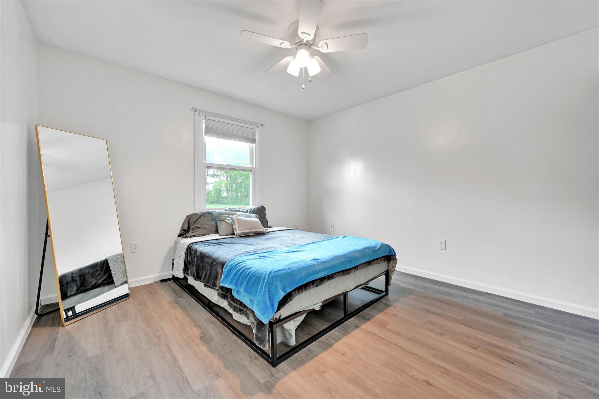 OLD HOMESTEAD VILLAGE - Residential