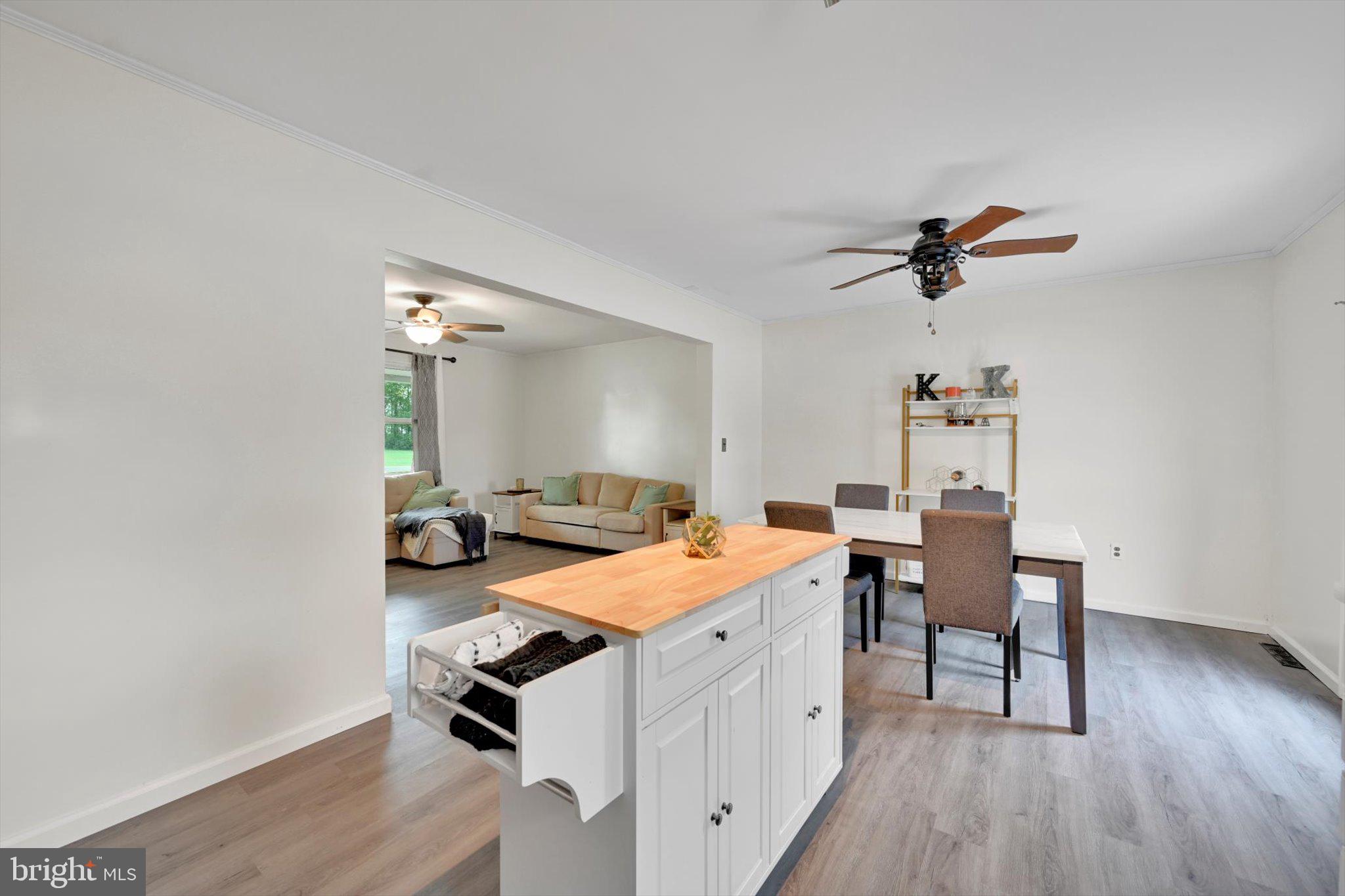 OLD HOMESTEAD VILLAGE - Residential