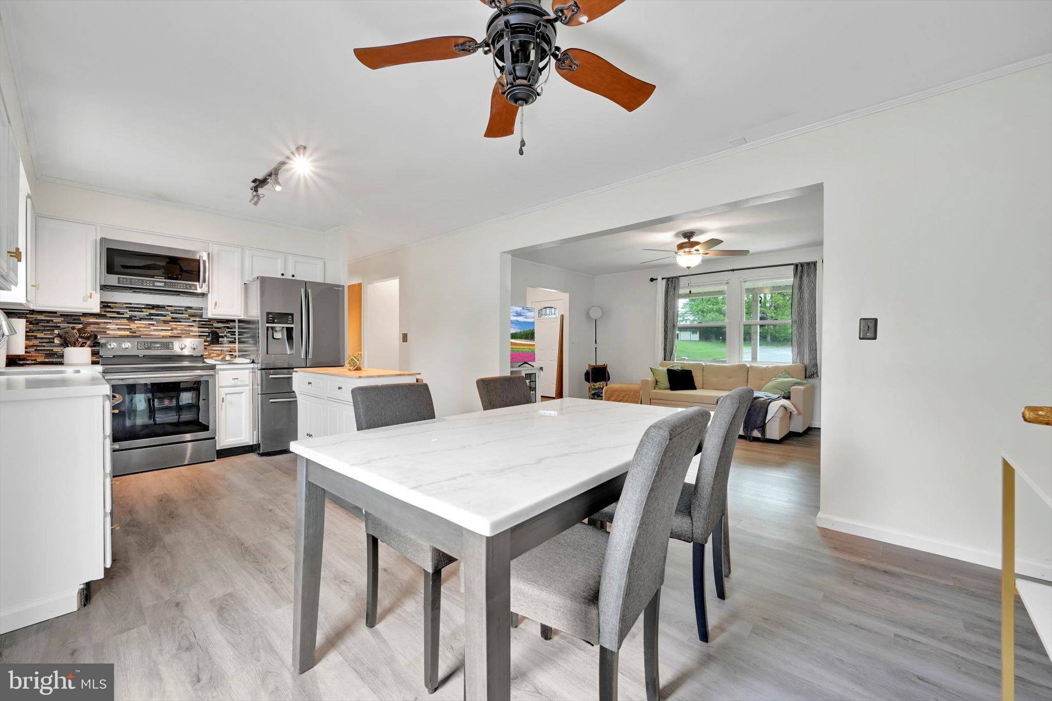 OLD HOMESTEAD VILLAGE - Residential