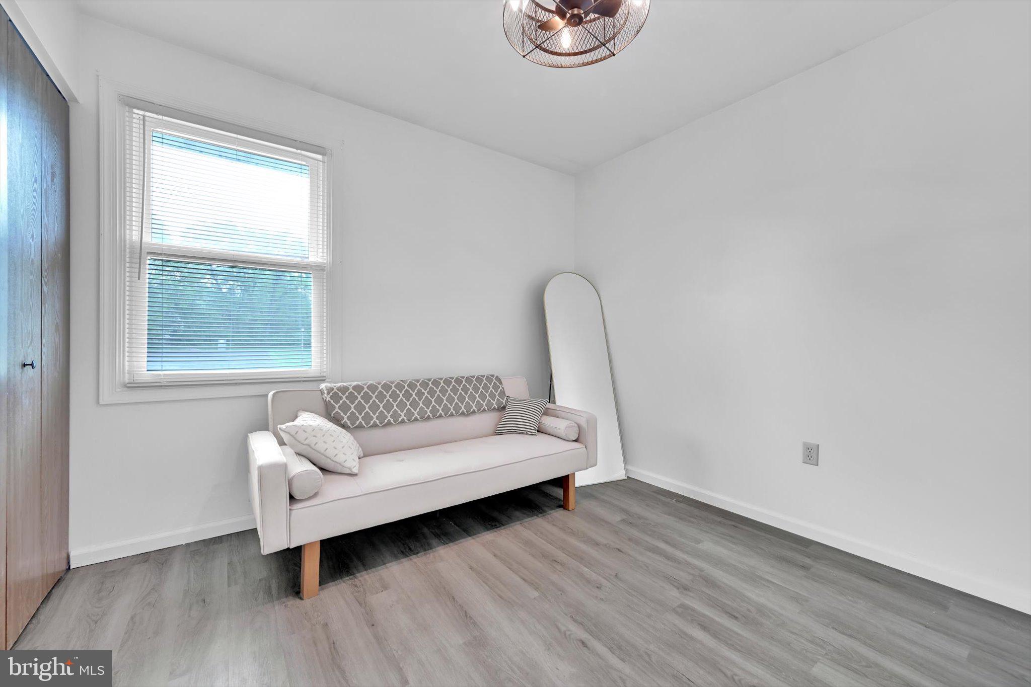 OLD HOMESTEAD VILLAGE - Residential