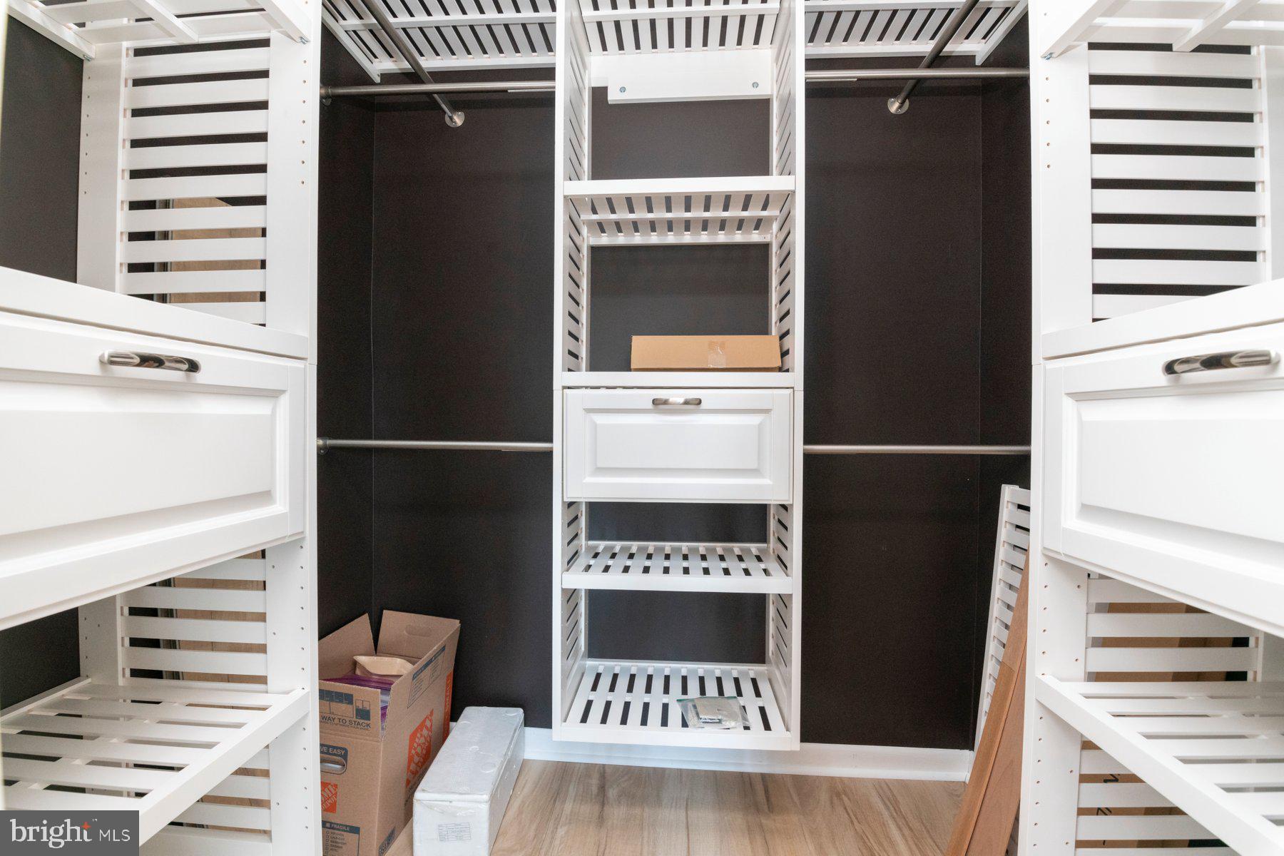 RUMSEY ISLAND - Residential