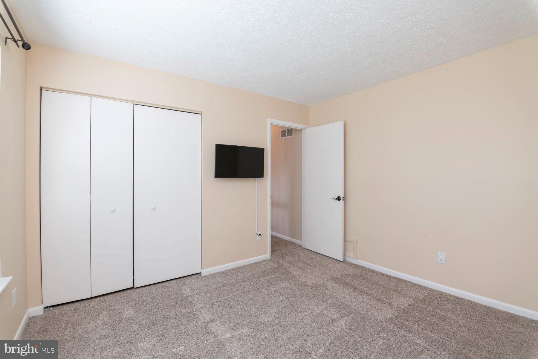 RUMSEY ISLAND - Residential