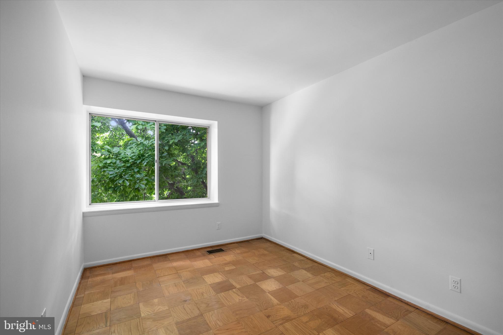 BRIGHTON EAST - Residential