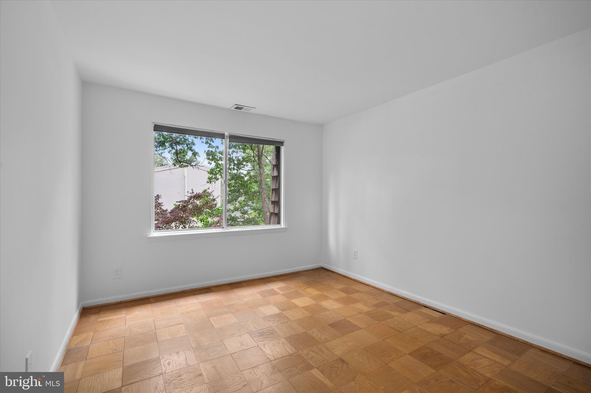 BRIGHTON EAST - Residential