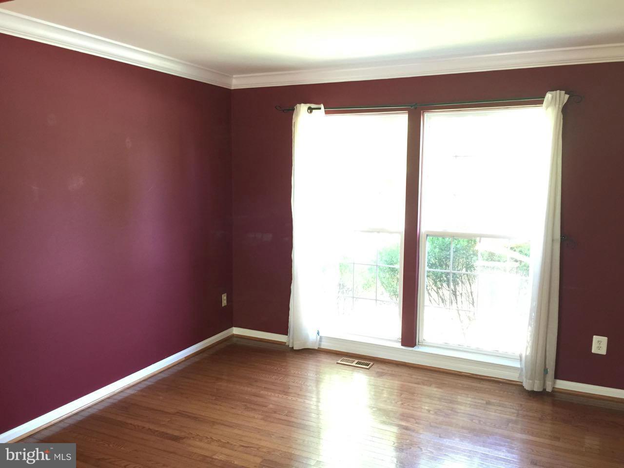 SALEM FIELDS - Residential