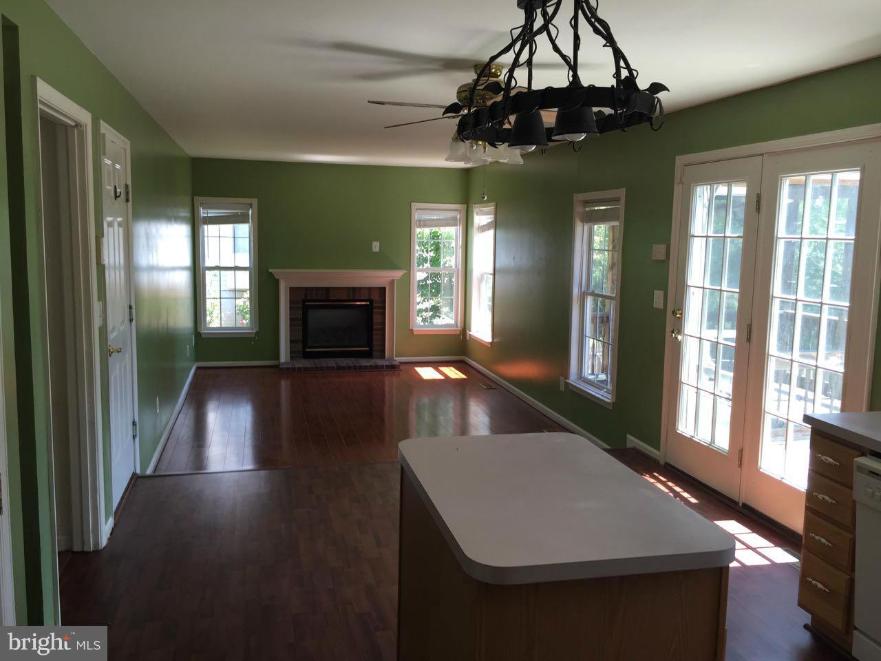 SALEM FIELDS - Residential