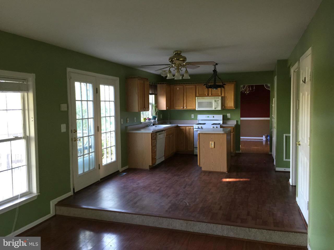 SALEM FIELDS - Residential