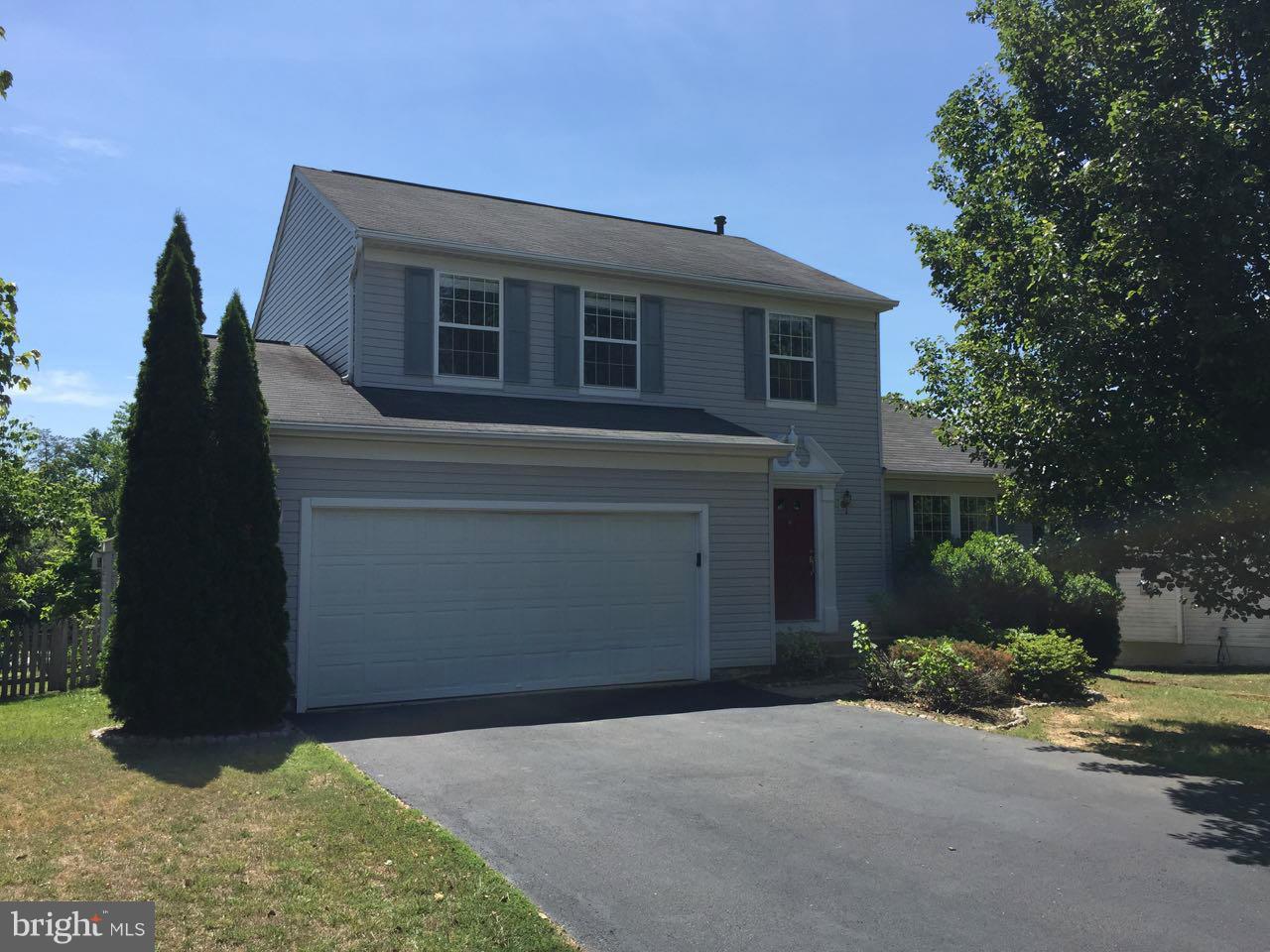 SALEM FIELDS - Residential