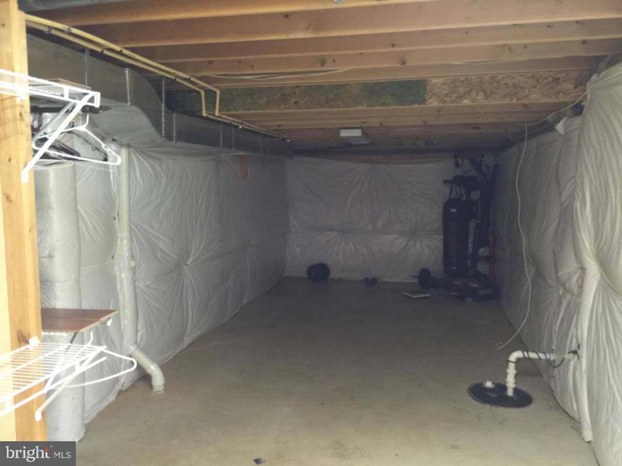 SALEM FIELDS - Residential