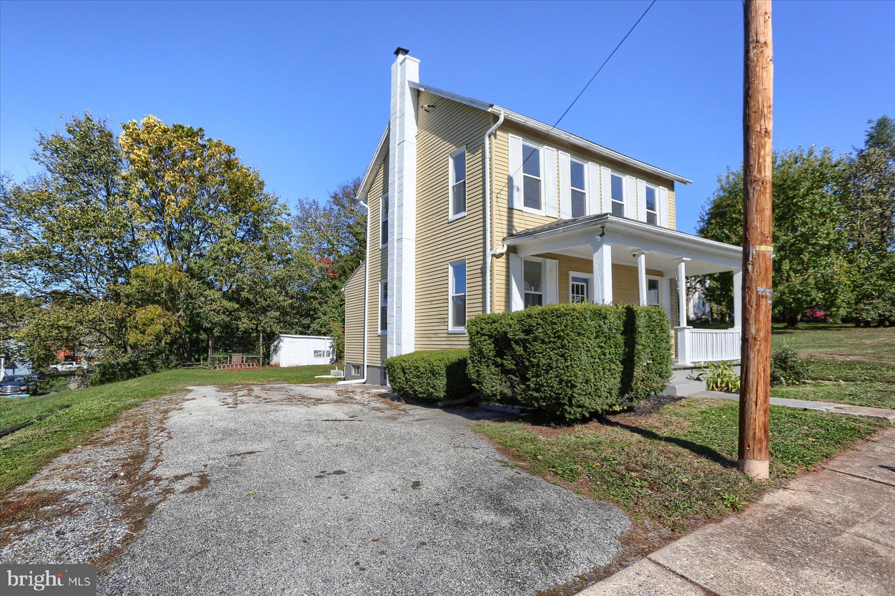 122 S 2ND STREET