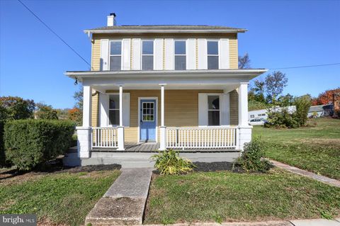 122 S 2ND STREET MOUNT WOLF PA 17347