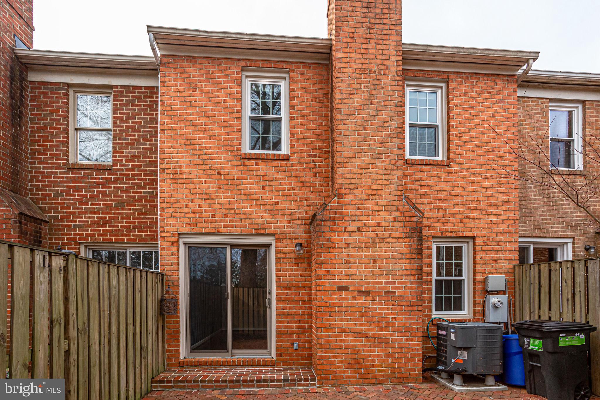 CARLISLE PARK - Residential Lease