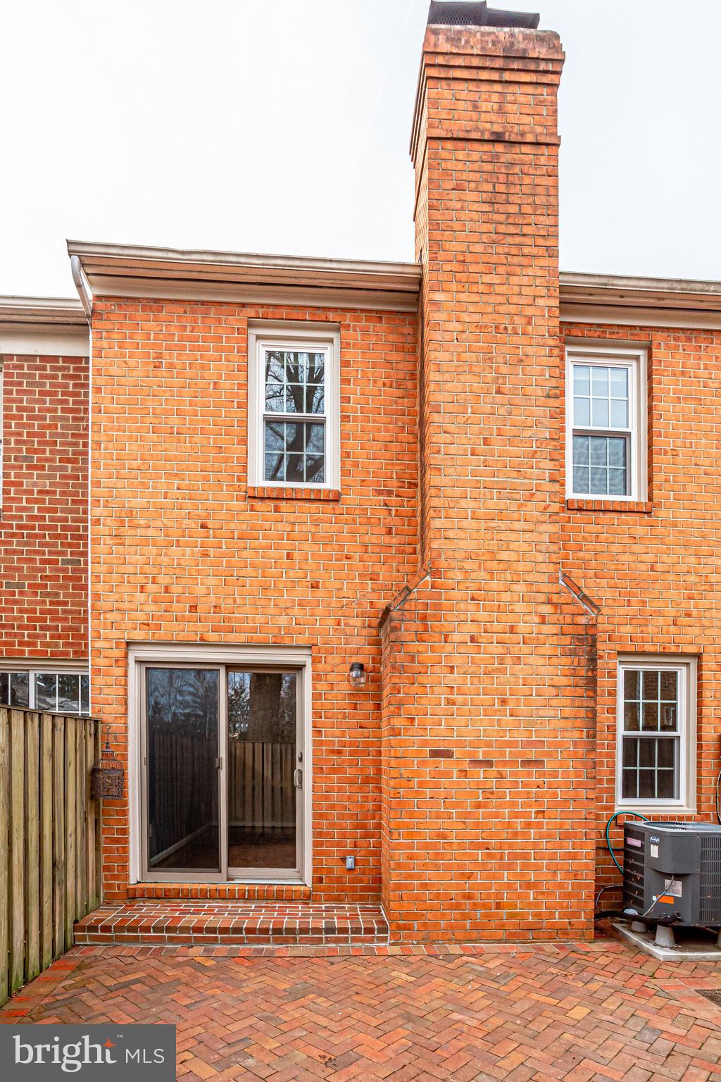 CARLISLE PARK - Residential Lease