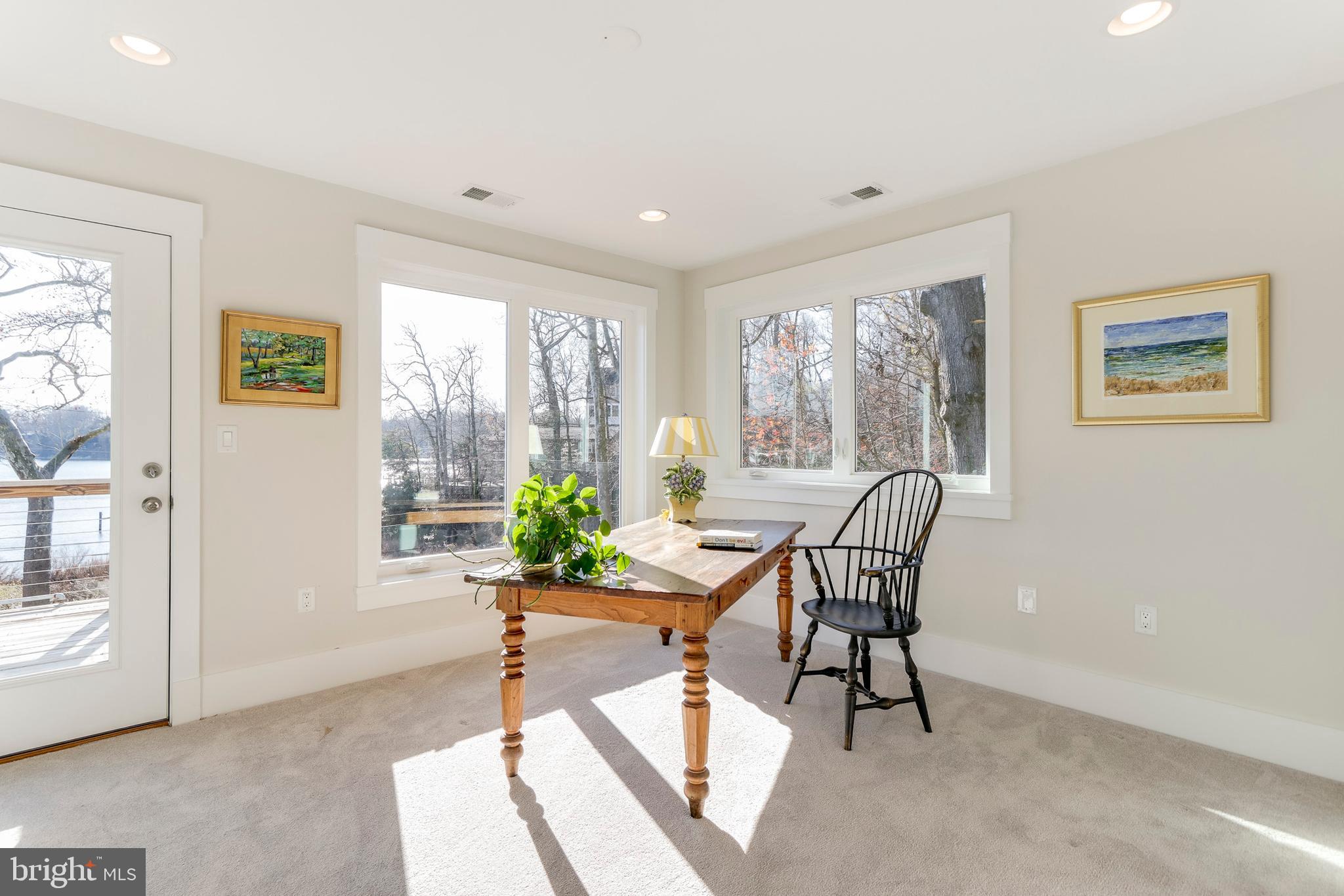 HERALD HARBOR - Residential