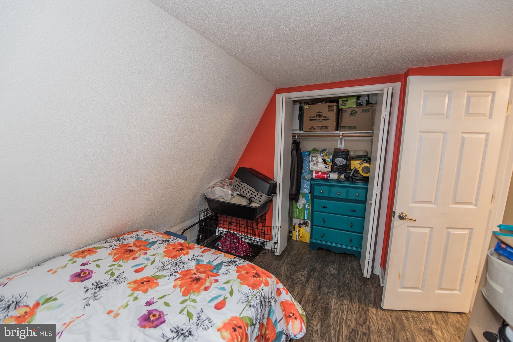 GLENWOOD FOREST - Residential