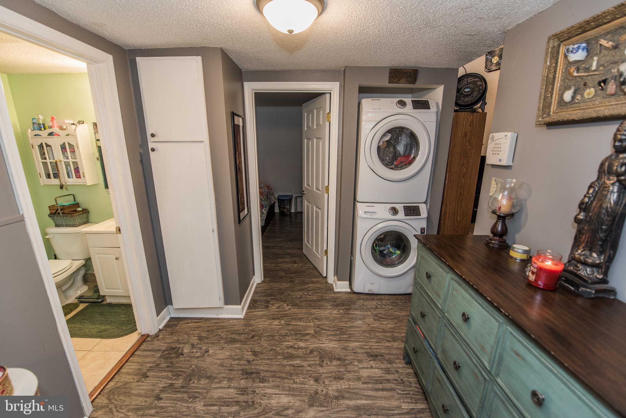 GLENWOOD FOREST - Residential