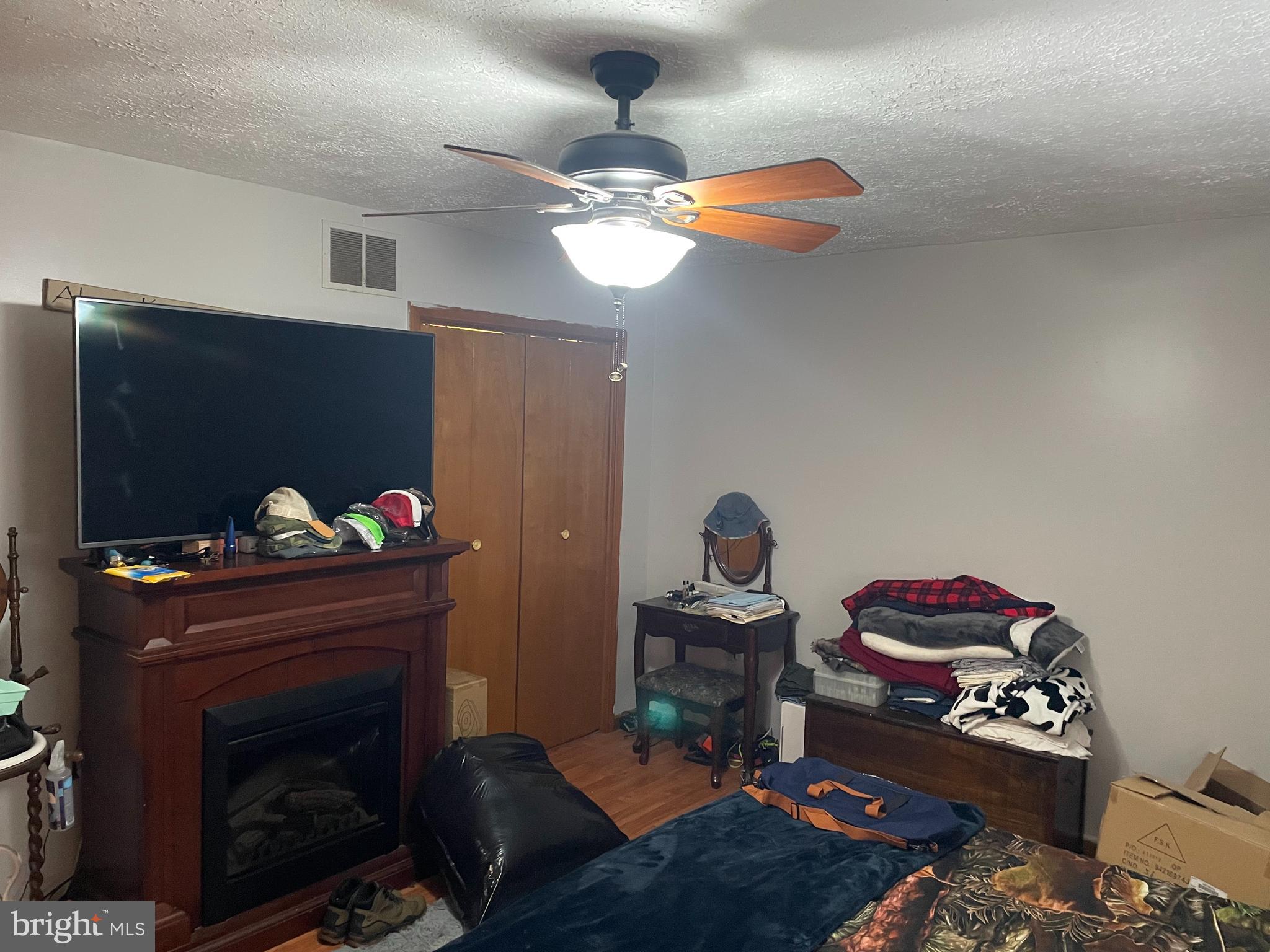 SOUTH FORK ESTATES III - Residential