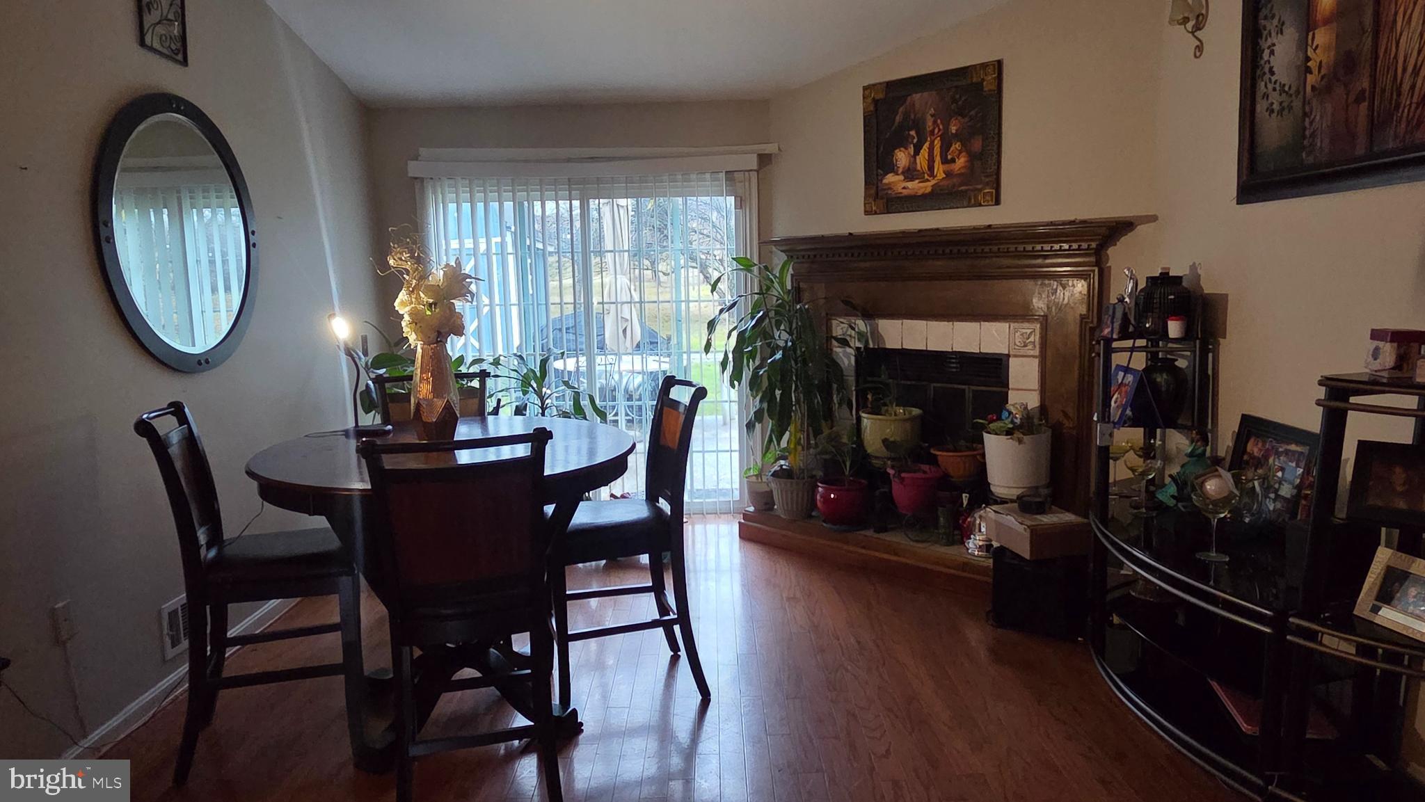 9104 TRUMPS HILL ROAD