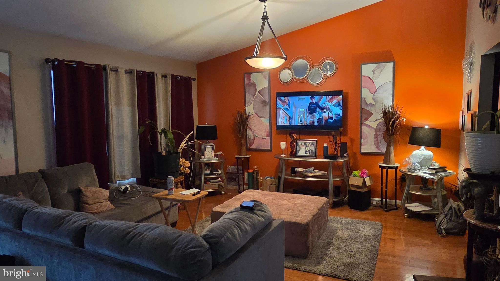 9104 TRUMPS HILL ROAD