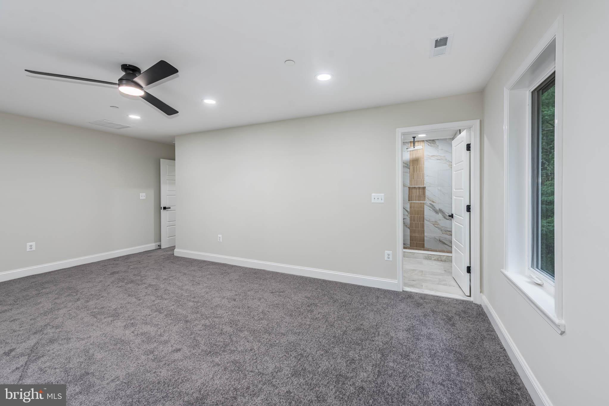 LONG GREEN VALLEY - Residential