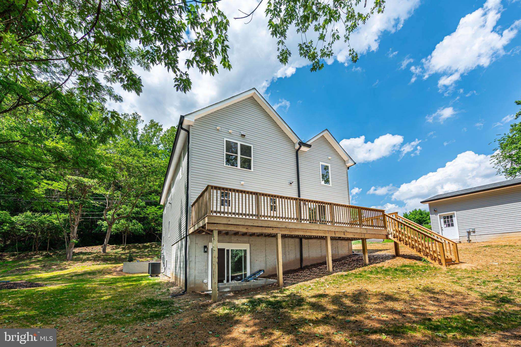 LONG GREEN VALLEY - Residential